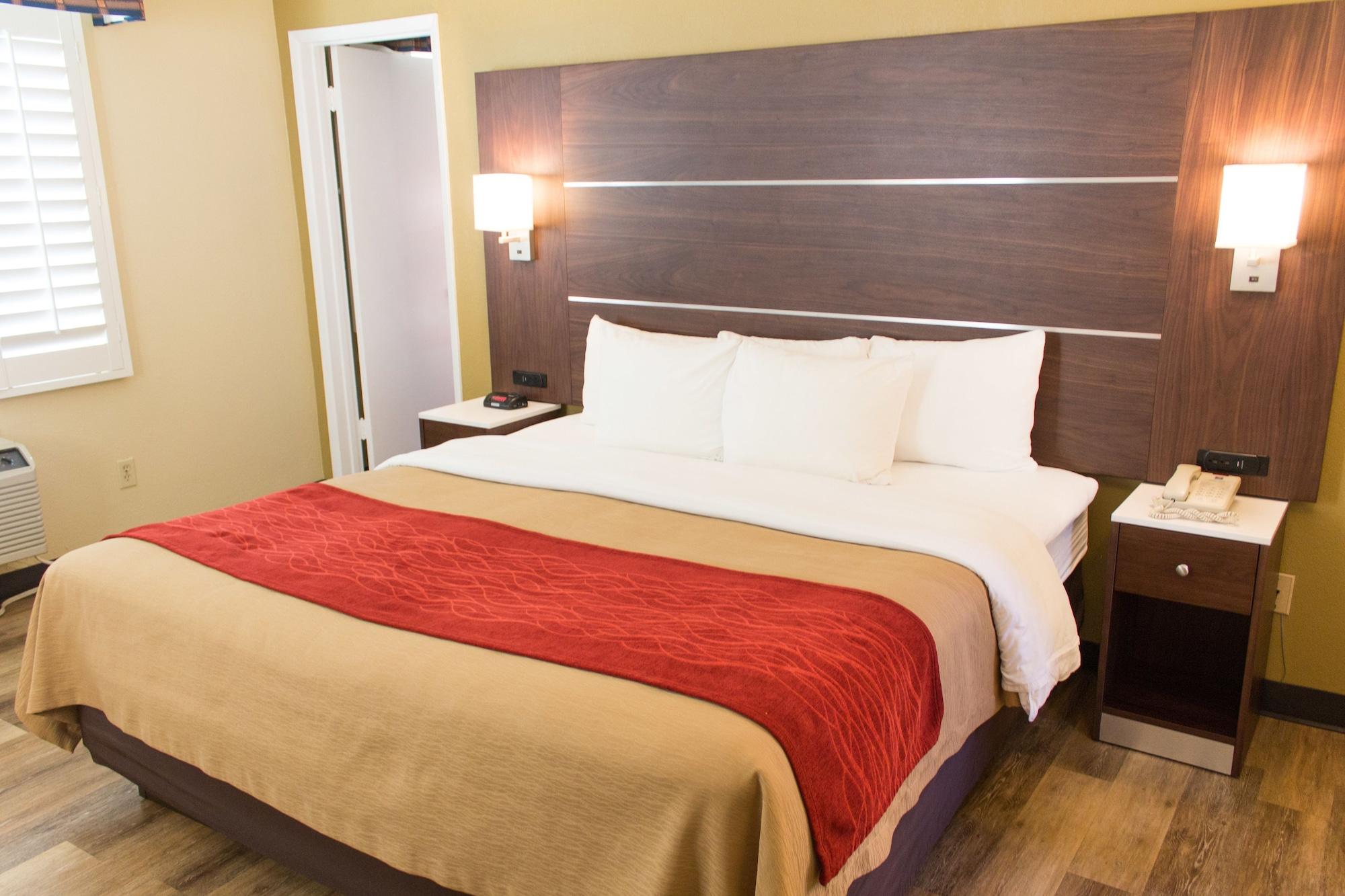 Comfort Inn San Diego Airport At The Harbor Exterior foto