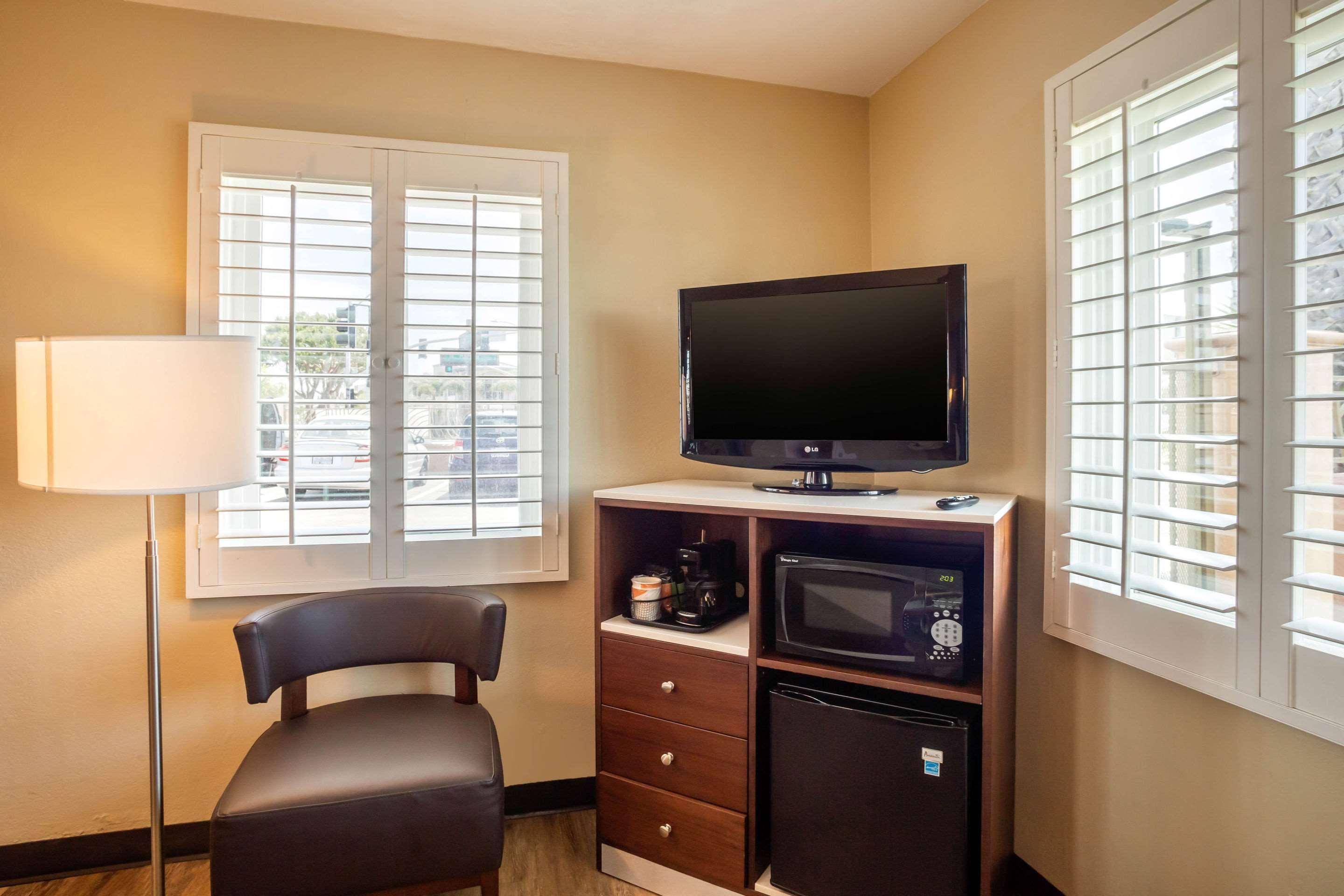 Comfort Inn San Diego Airport At The Harbor Exterior foto