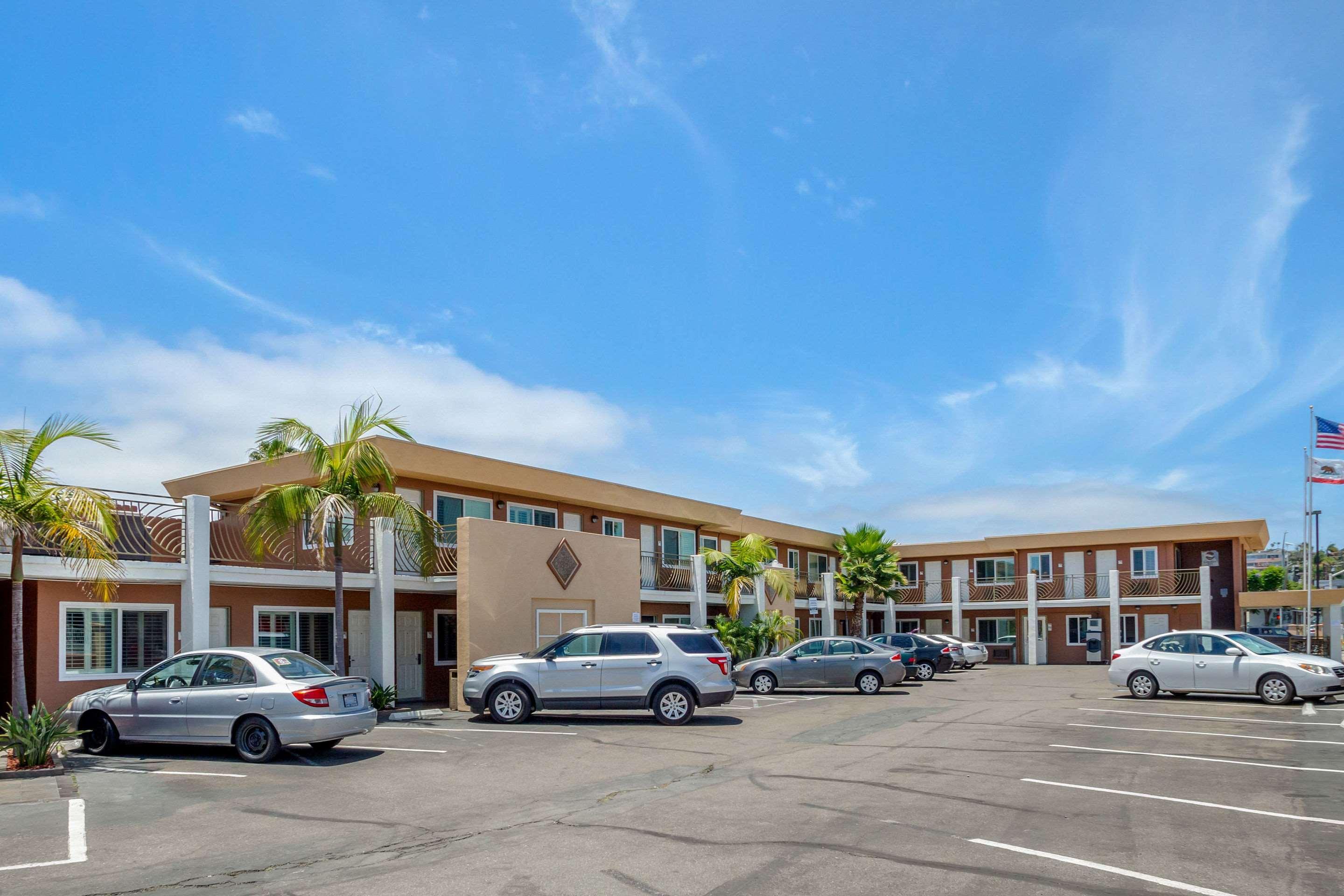 Comfort Inn San Diego Airport At The Harbor Exterior foto