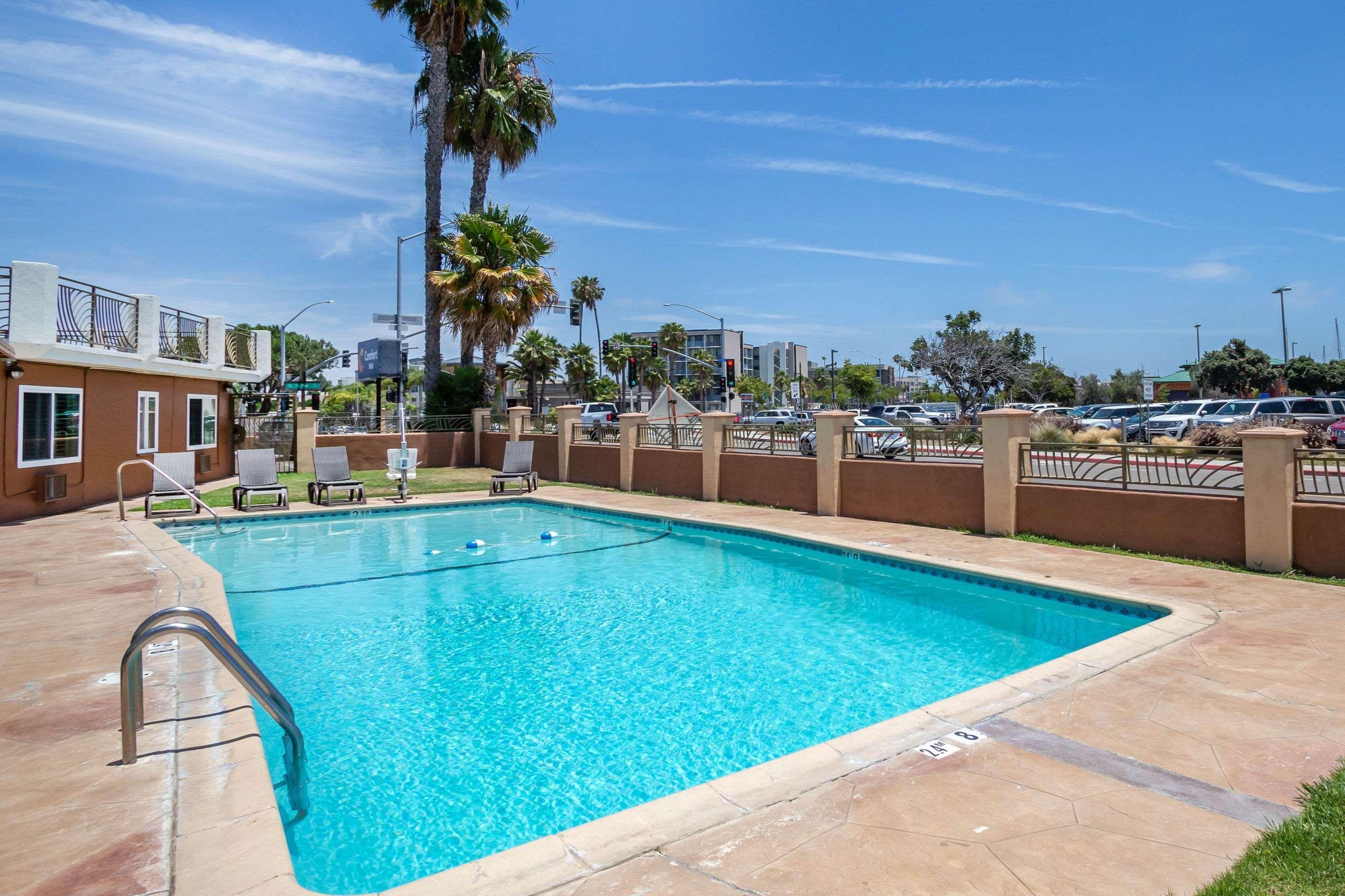 Comfort Inn San Diego Airport At The Harbor Exterior foto